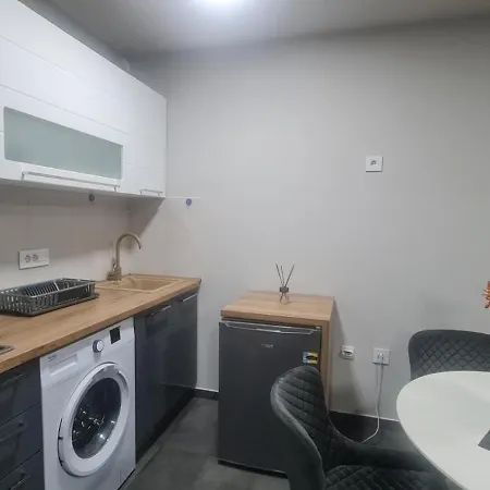 Apartment Silver